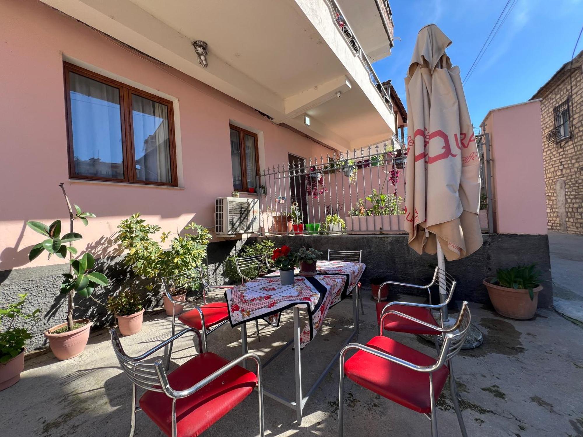 Villa Ensalv Berat - Apartment - Room - Penthouse Dış mekan fotoğraf