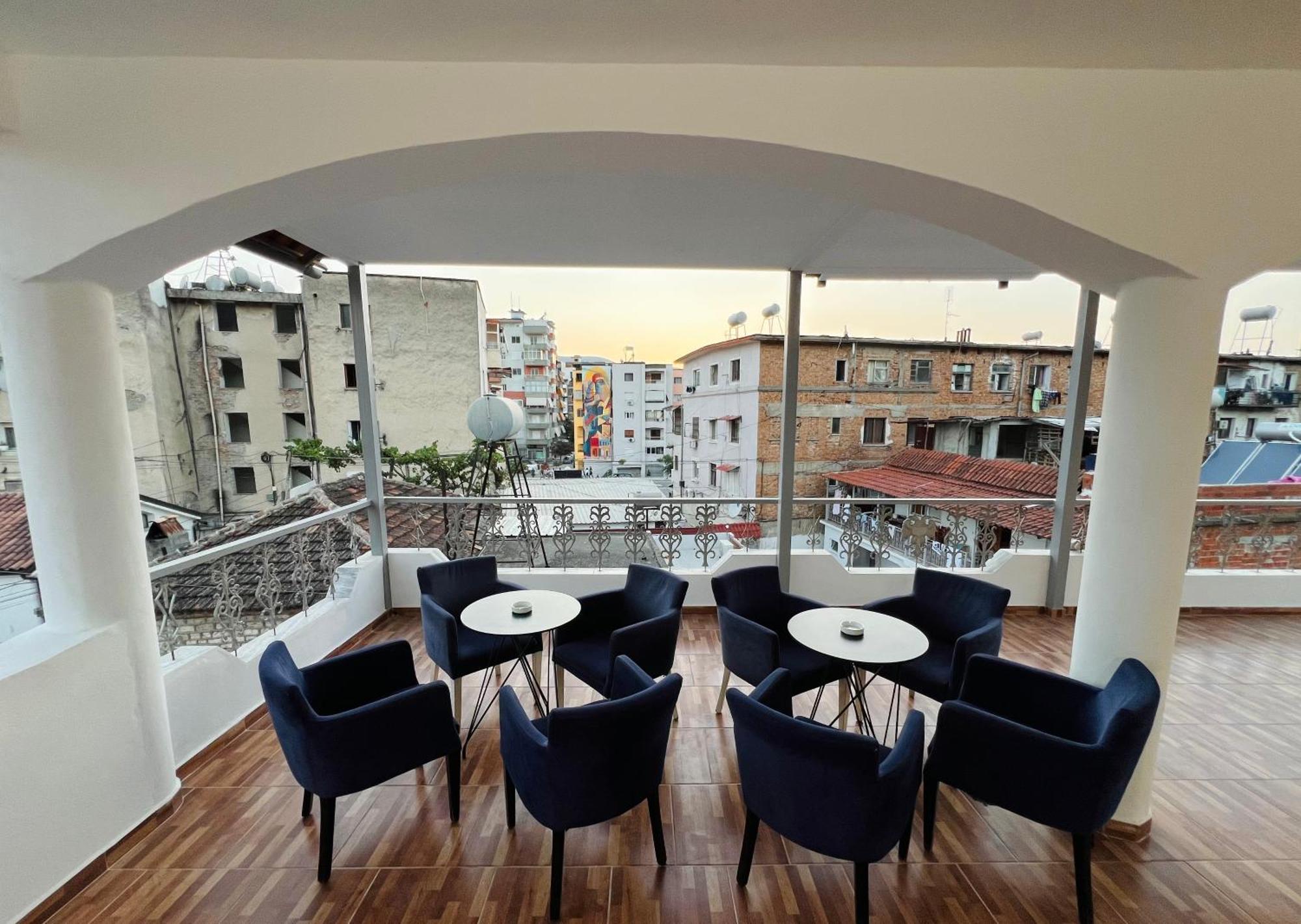 Villa Ensalv Berat - Apartment - Room - Penthouse Dış mekan fotoğraf