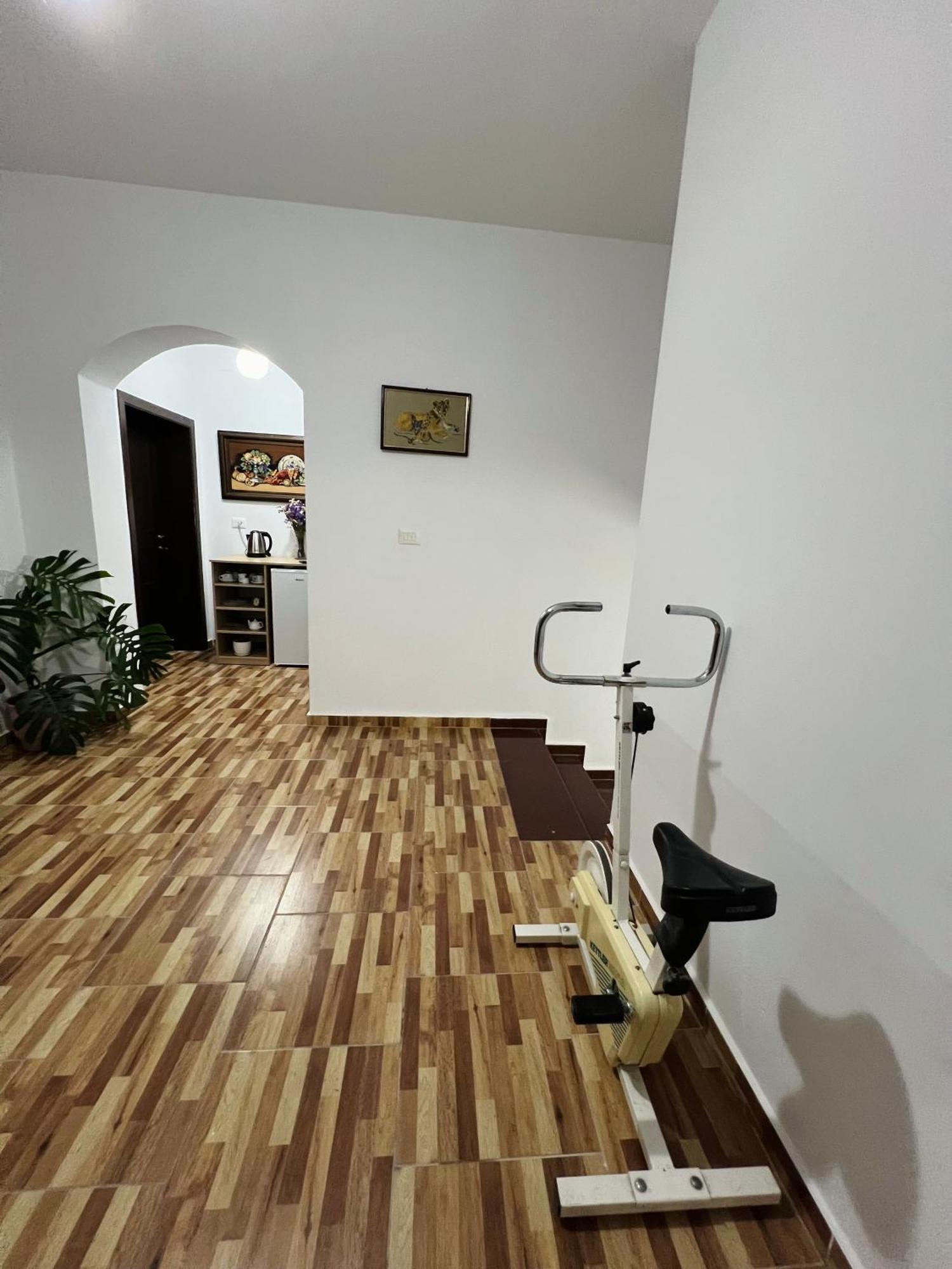 Villa Ensalv Berat - Apartment - Room - Penthouse Oda fotoğraf