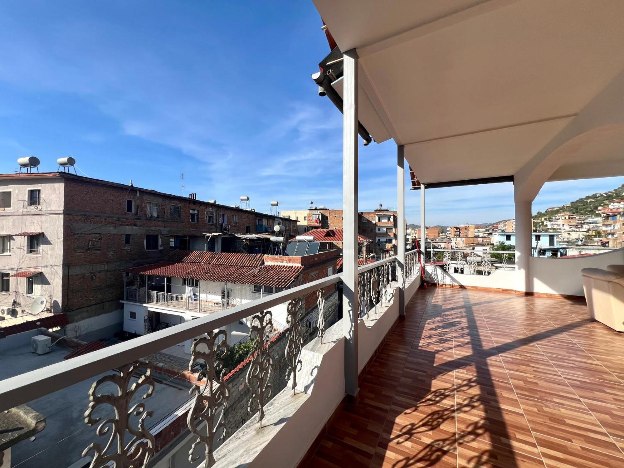 Villa Ensalv Berat - Apartment - Room - Penthouse Dış mekan fotoğraf