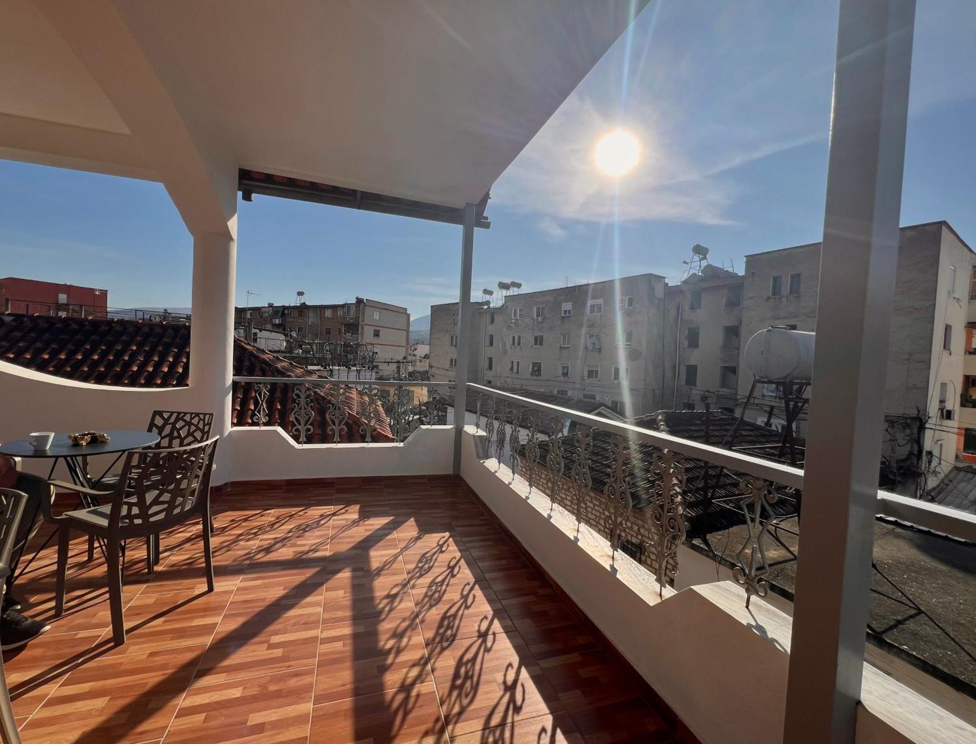 Villa Ensalv Berat - Apartment - Room - Penthouse Dış mekan fotoğraf